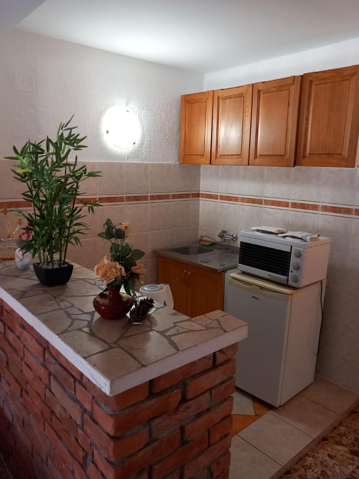 بودفا White Hills Apartments المظهر الخارجي الصورة